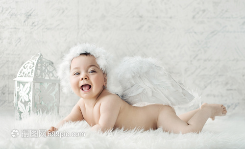 個小可愛天的肖像