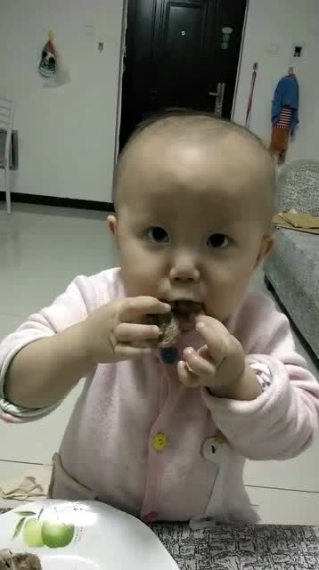 可愛寶寶抗病日記,網(wǎng)友 看著胖了點,真好