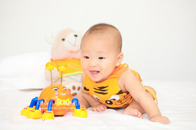 【可愛(ài)寶貝攝影圖片】南寧人像攝影_太平洋電腦網(wǎng)攝影部落