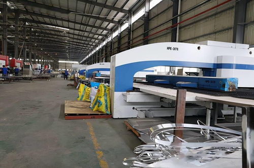 走近歐斯寶制造工廠,揭秘頂墻定制 智造 升級(jí)之路